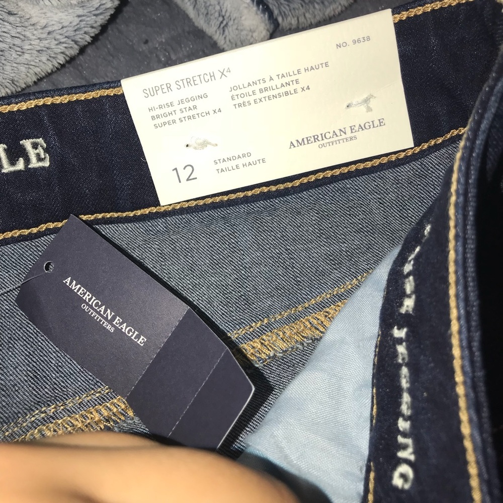 *Sold* American Eagle Jeans 💛 - Picture 3 of 3